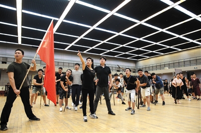 《金沙江畔》目前正在排练中，将于“八一”期间进行首轮演出。国家大剧院供图