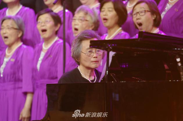 钢琴伴奏陈陈教授