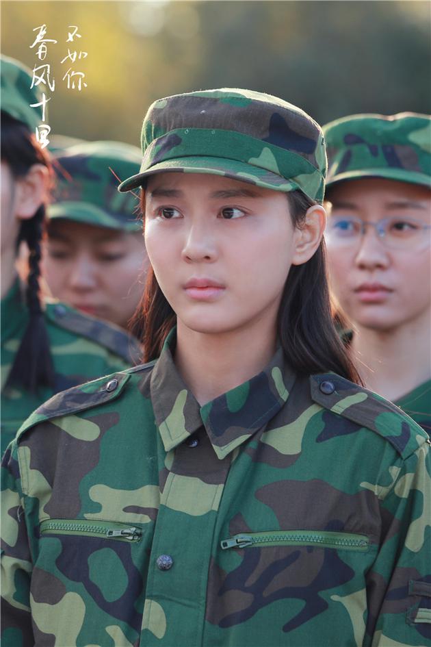 《春风十里》热播 华娇组八卦小队"追踪"周冬雨