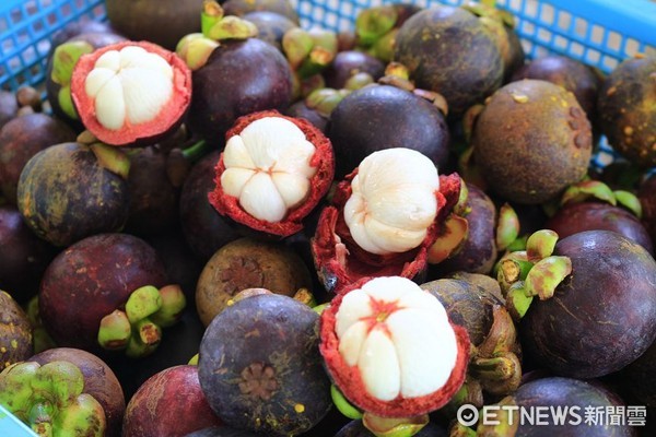 《醉玲珑》陈伟霆湿身花絮曝光 翘臀被调侃似山竹