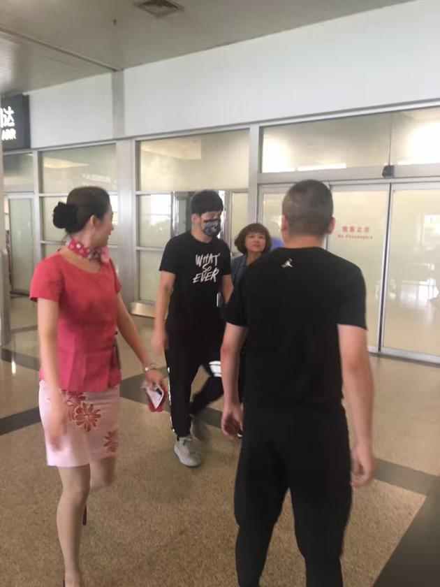 周杰伦厦门机场