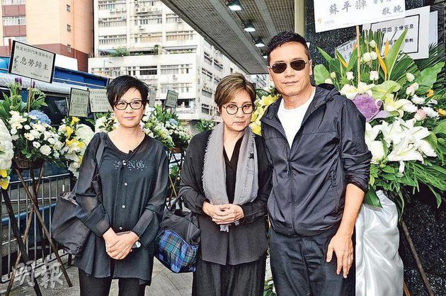 欧阳佩珊告别式 郭锋难舍痛哭_手机新浪网