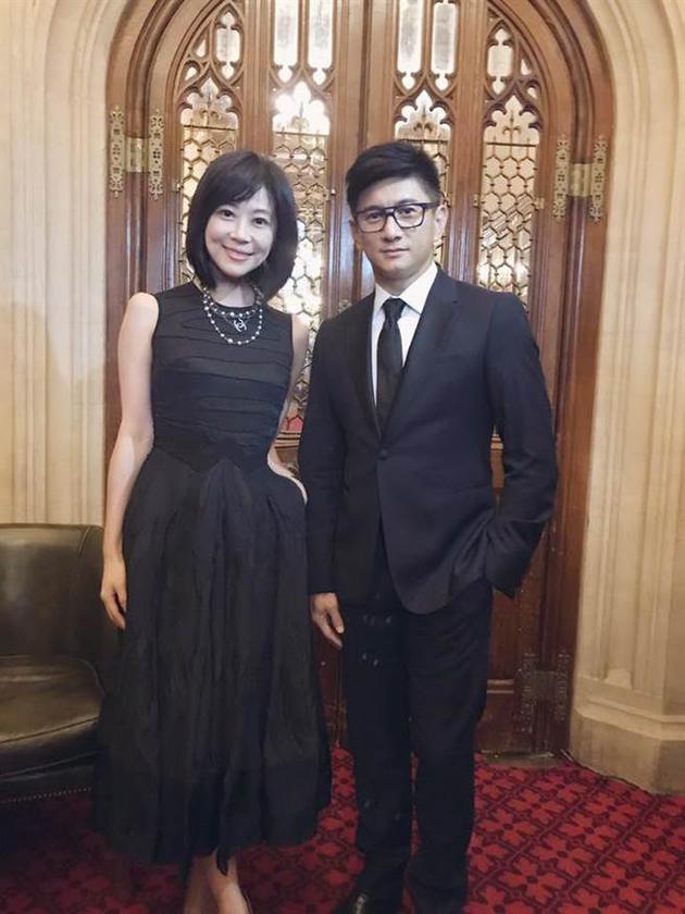 邱沁宜伦敦喜见吴奇隆