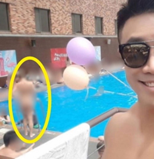 李钟勋偷拍泳装女郎