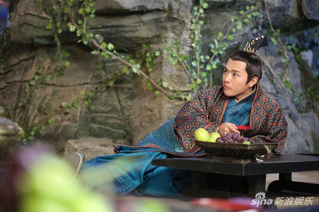 徐嘉苇剧照徐嘉苇饰元漓