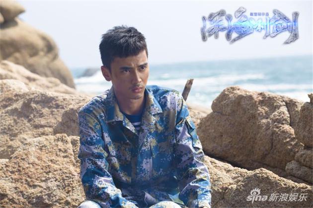 深海利剑高旻睿王强流落荒岛上演抗争大自然