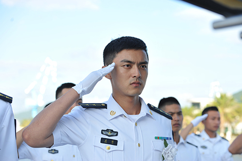 深海利剑收官徐洋烟火气潜艇兵形象深入人心