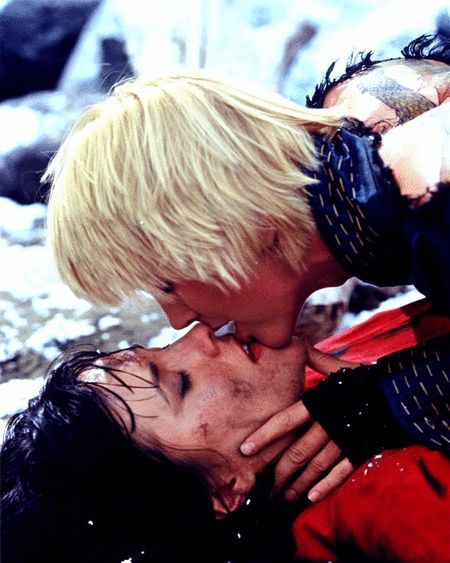 西娜和加布里埃拉