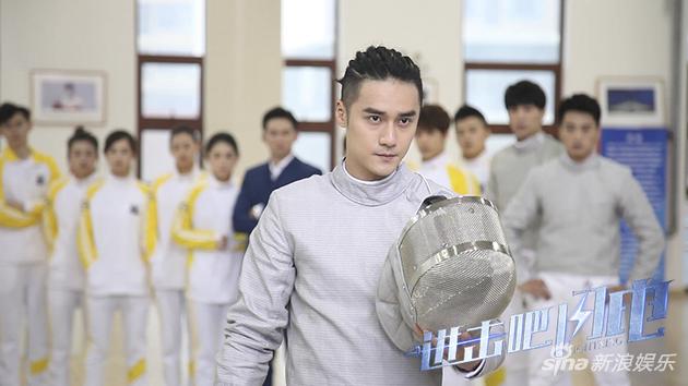 蒋劲夫饰演冷子峰