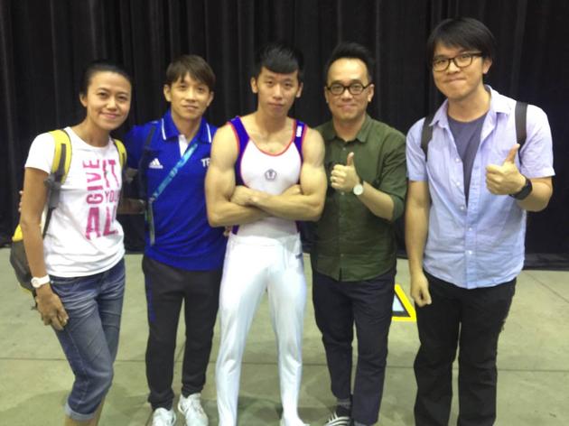 翻滚吧男人 李智凯夺金牌15年拼搏完美落地 手机新浪网