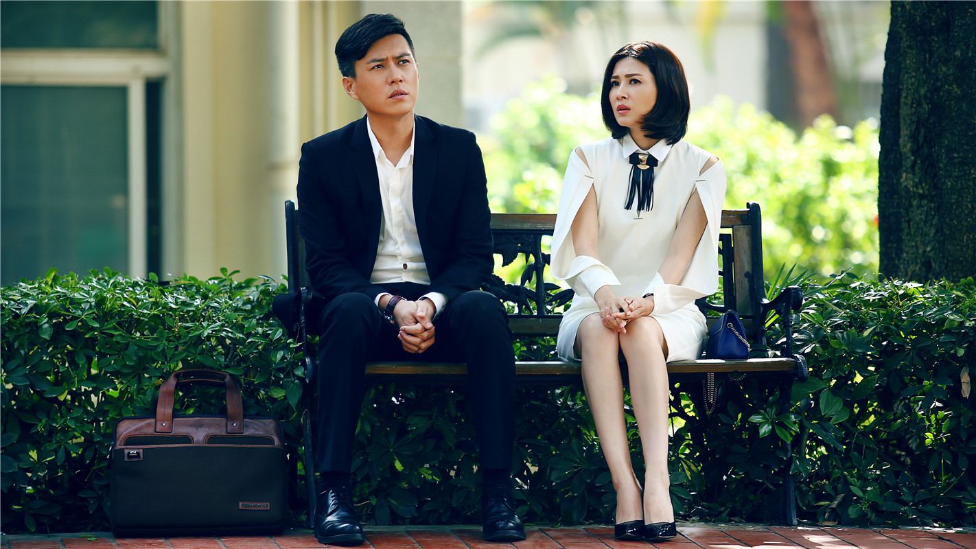 《我们的爱》童蕾化身泼辣人妻 演绎励志蜕变成长