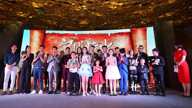 《宝贝特攻》第二部演员合照