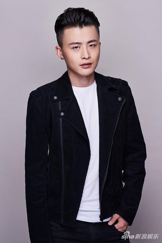 爱国者杀青周密化身多面特工展热血爱国