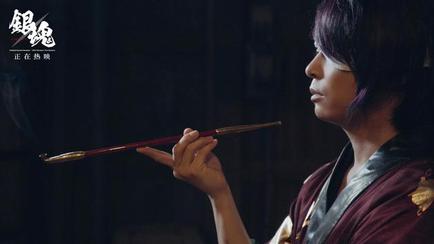 堂本刚若有所思