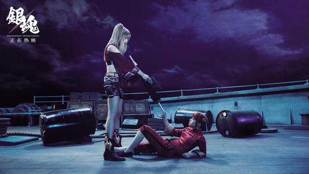 桥本环奈与菜菜绪对峙