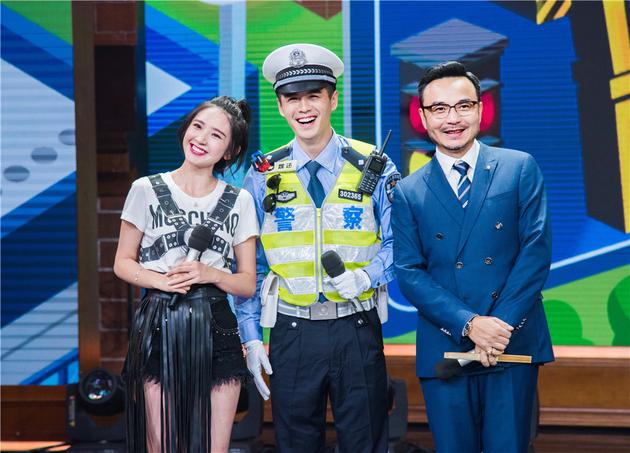 汪涵、唐艺昕、魏还最美微笑