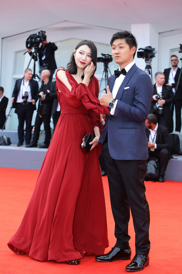 左起英泽，鹏飞