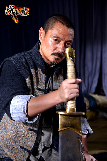 曹曦文[微博],赵子惠[微博]领衔主演的经典国术抗战大剧《战鼓擂》于