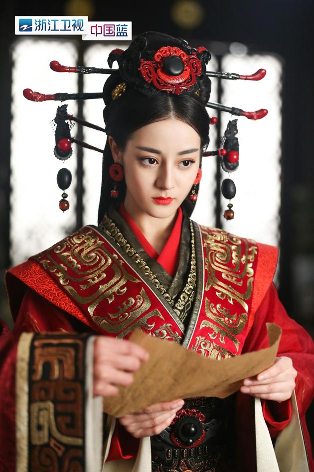 《秦时丽人明月心》热巴遭劫持 名侦探丽姬上线