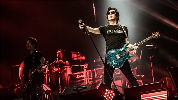 近乡情怯11月郑钧西安开唱将准备特别歌曲