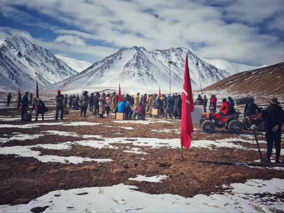 《天路将军慕生忠》拍摄剧照