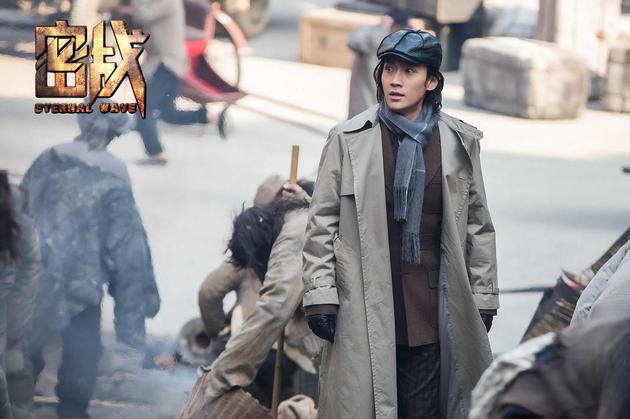 《密战》定档 朱一龙化身钢琴师奏"红色"战歌