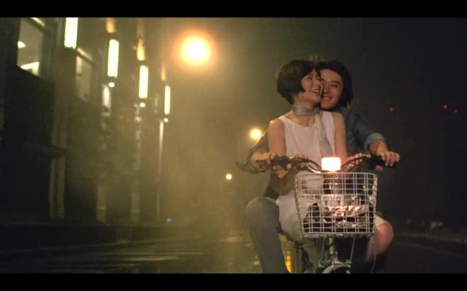 幕后花絮电影《做头》除了令人瞩目的明星阵容外,其主创人员之强大