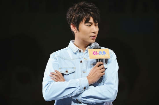 阳光帅气的艾伦