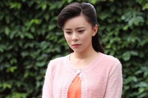 《我的仨妈俩爸》热播 杨玥青春洋溢情窦初开|我的仨妈俩爸|杨玥|情窦初开_新浪娱乐_新浪网