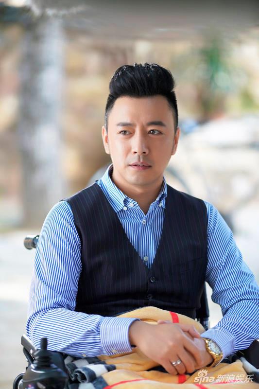 曹炳琨《你迟到的许多年》剧照3