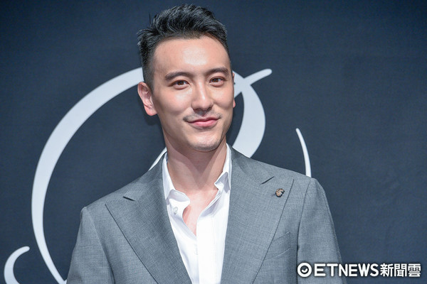 王阳明夫妻一年只见两个月蔡诗芸好像他在当兵