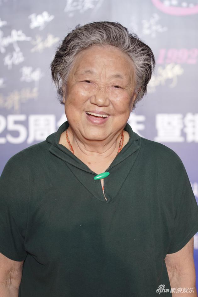 孙俪老师回忆娘娘调皮往事联合同学整蛊老师