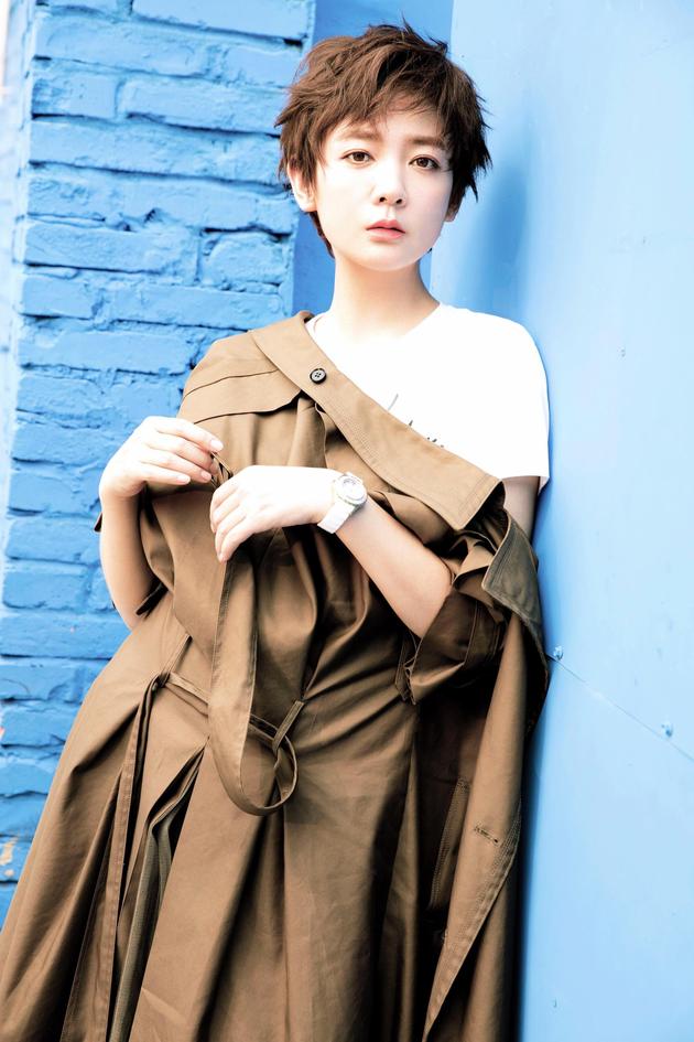 崔波多面玲珑演绎灵魂高贵的戏疯子