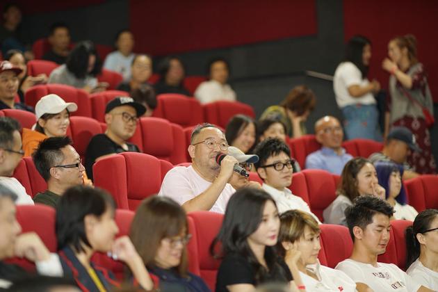 《缝纫机乐队》北京首映礼观影 张一白导演助阵