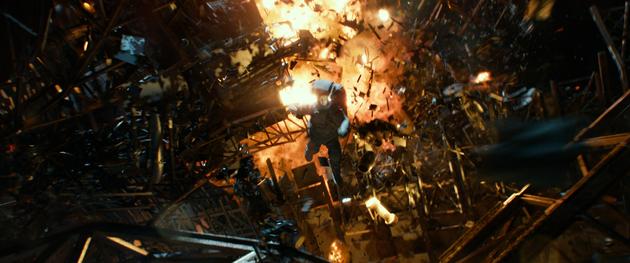 《全球风暴》剧照3