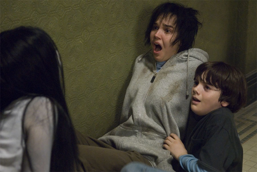 幕后花絮凭借《咒怨》系列蜚声日本影坛的清水崇,当年被《蜘蛛侠》