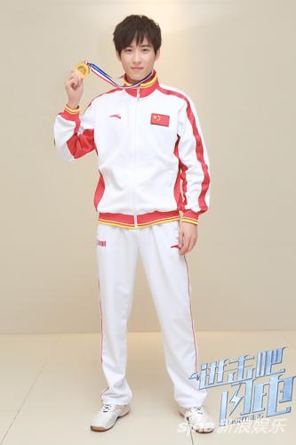 吴昊泽俊俏暖萌