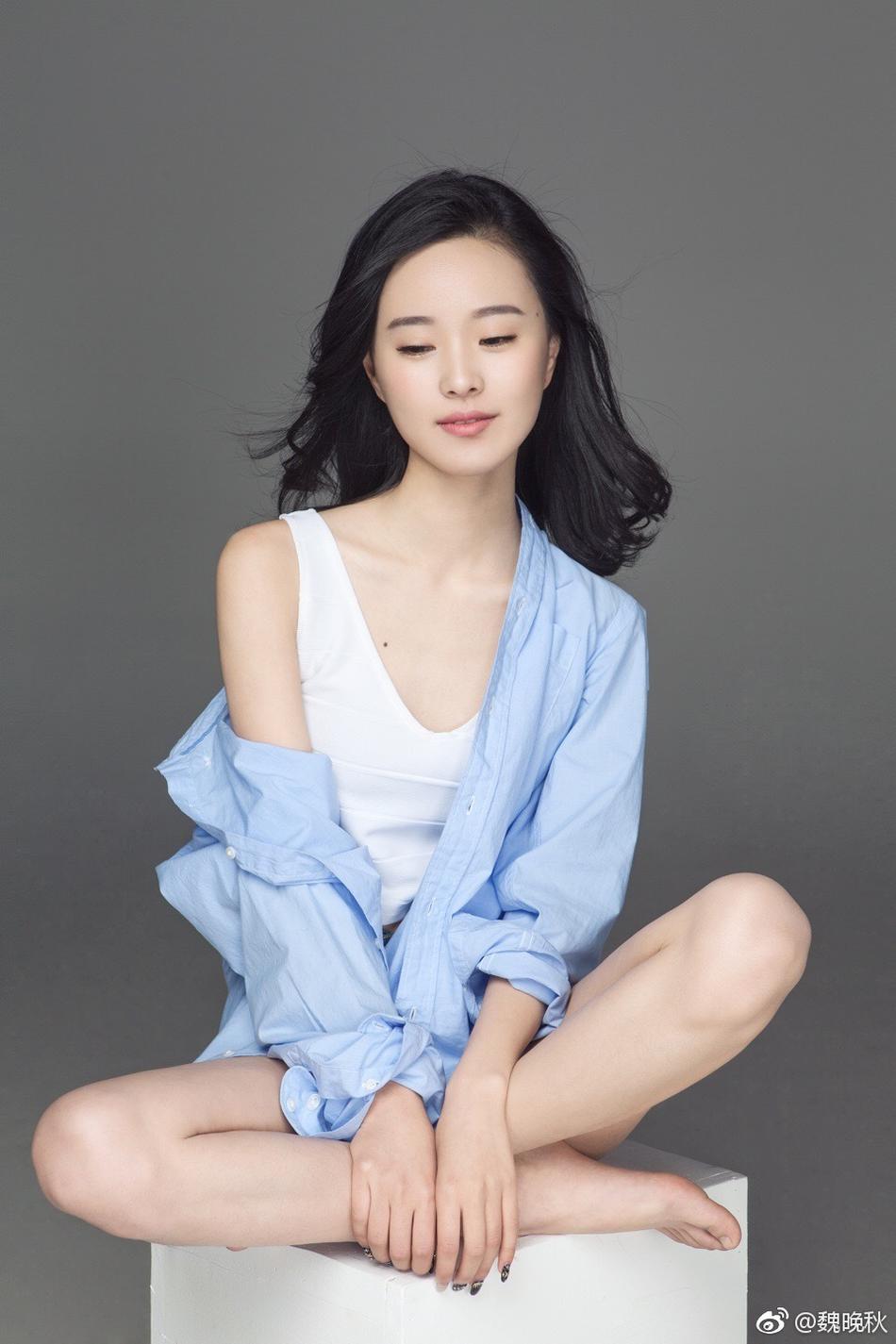 魏晚秋资料页_娱乐资料库_新浪娱乐_新浪网