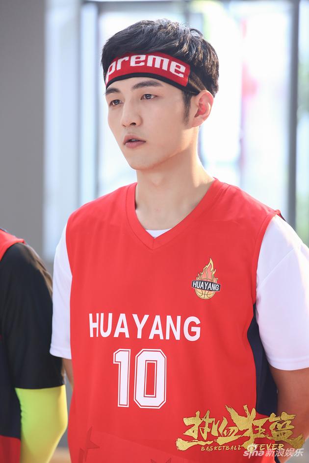 新剧武汉杀青 人气偶像杨业明不俗实力获称赞|杨业明