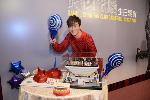 陈晓东送粉丝签名cd被曝不是真迹回应不信就算