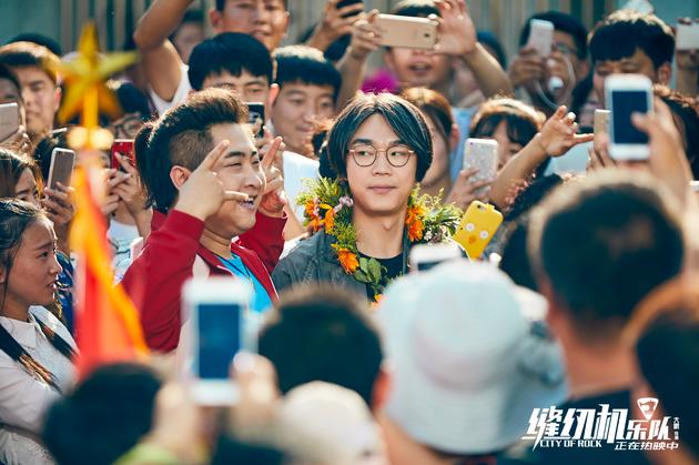 《缝纫机乐队》导演特辑 大鹏剧照