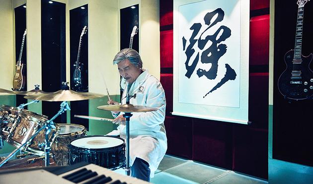 韩童生《缝纫机乐队》剧照