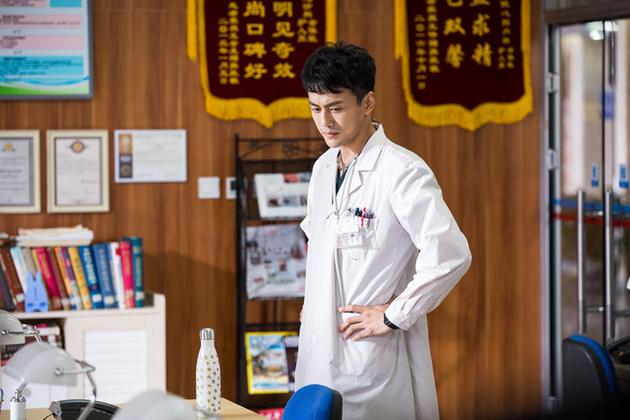 田牧宸《你若安好》剧照田牧宸《你若安好》田牧宸《六年,六天》