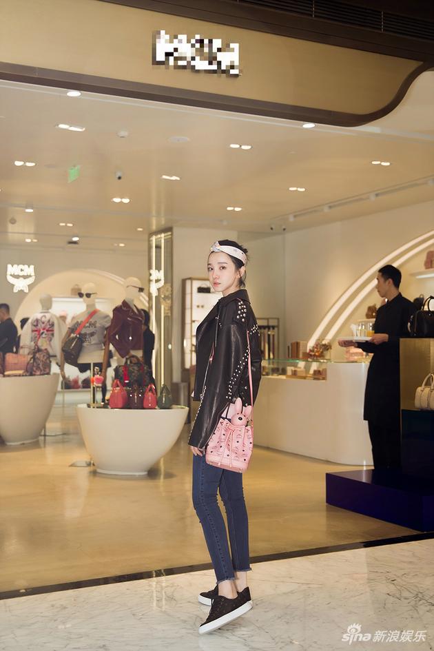 陈小纭活动照(2)