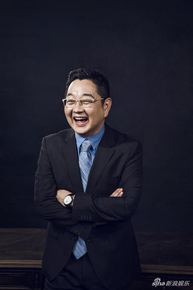 贴合社会热点 张绍刚畅谈对脱口秀喜剧的理解