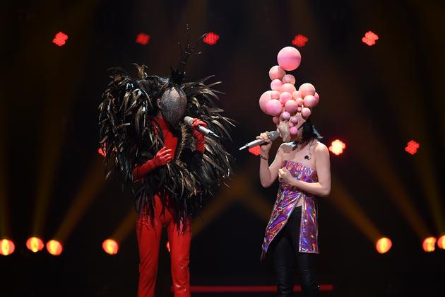 蒙面粉红女王疑现场落泪导演现身诉经历