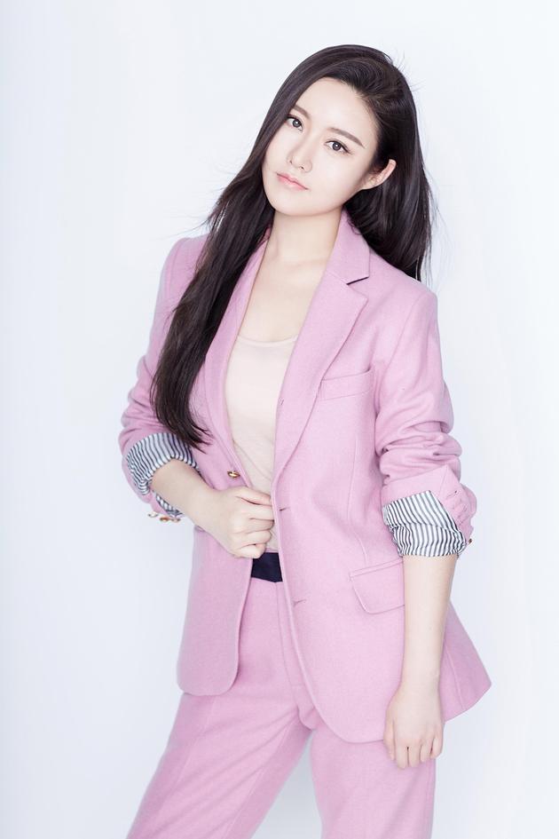 陈琪做客北京电视台:我只是在好好努力唱歌