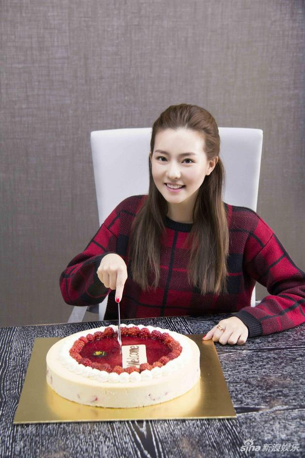 陈语安正式加入唐人