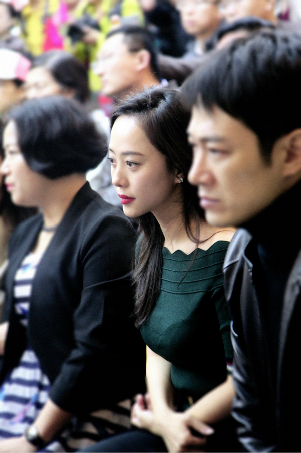 《守边人》刘园媛搭档刘佩琪演夫妻