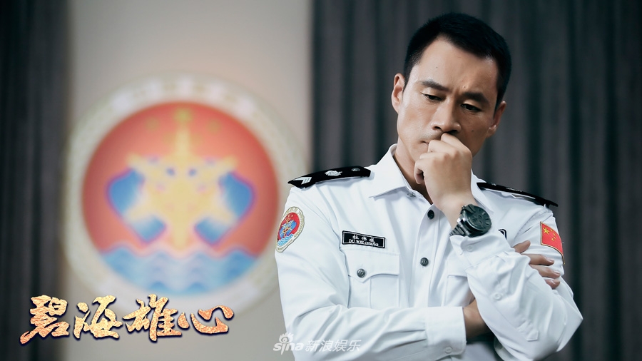 方天兴的父亲和基地主任杜红兵是潜水师兄弟,救助局同事.